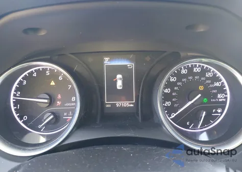 2018 Toyota Camry L/Le/Xle/Se/Xse z USA, uszkodzony, nr VIN 4T1B11HK6JU619032